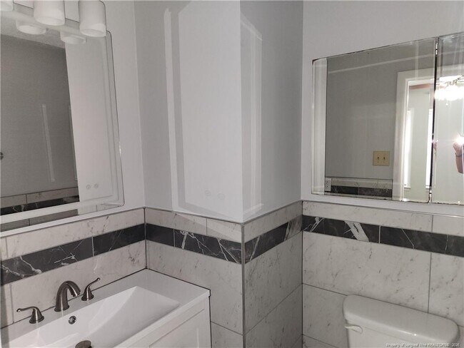 Building Photo - 6301 Bretton Woods Dr