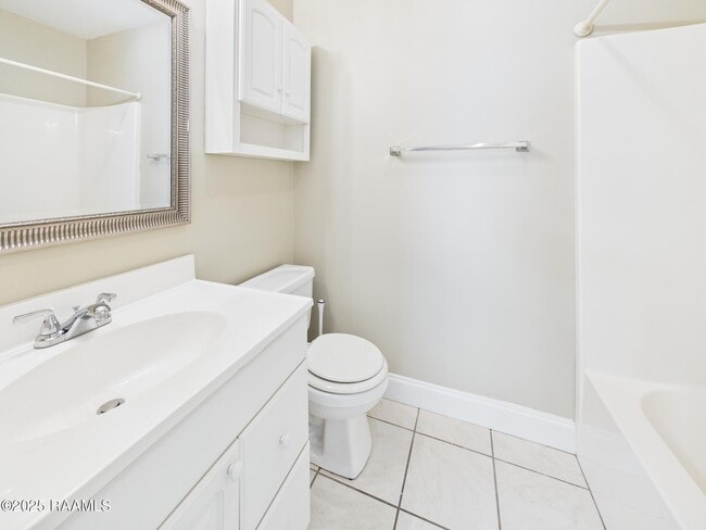 Building Photo - 200 S St Jean St