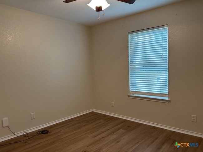 Building Photo - 3905 Kevin Shaw Dr