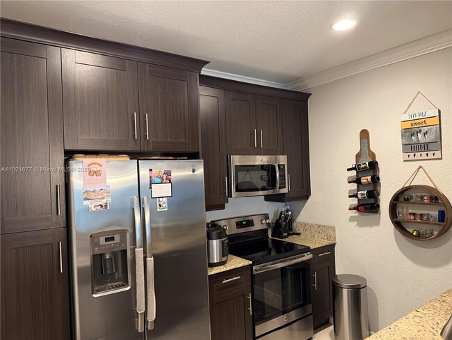Building Photo - 5855 Monterra Club Dr
