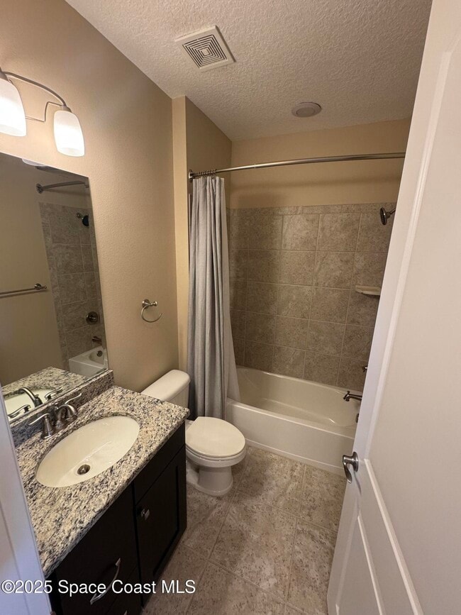 Building Photo - 3168 Lamanga Dr