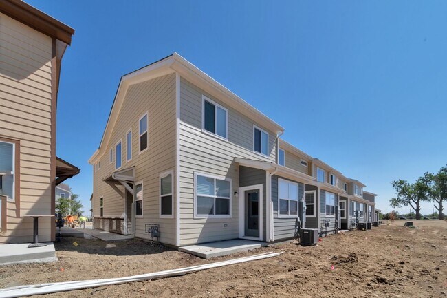 Building Photo - 9679 Albion Ln