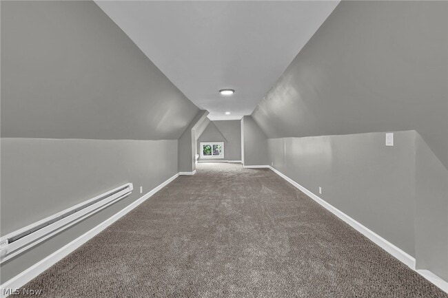 Building Photo - 2221 E 97th St