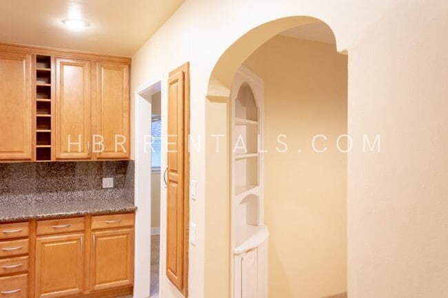 Building Photo - Charming Single-Story Home in the Heart of...