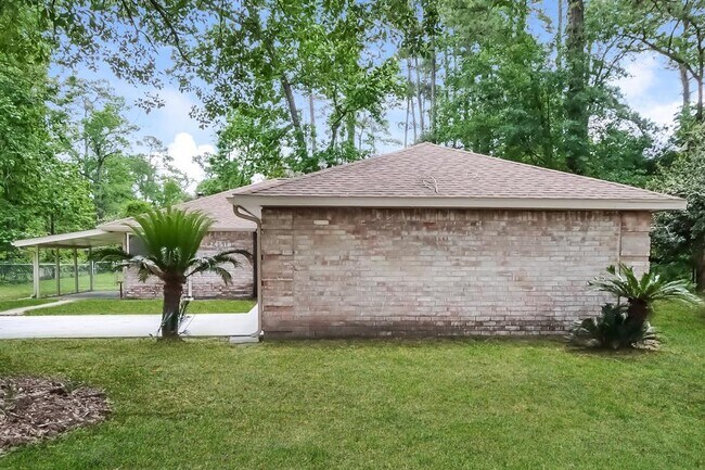 Building Photo - 24518 Pine Canyon Dr