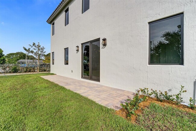 Building Photo - 13145 Addilyn Ct