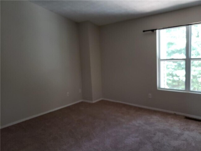 Building Photo - 3583 Kennesaw Station Dr