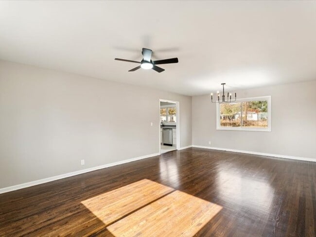 Building Photo - 411 W 46th St