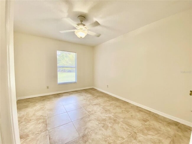 Building Photo - 8638 Garden Way Rd