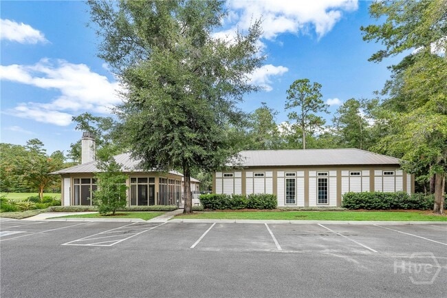 Building Photo - 147 Higginson Dr