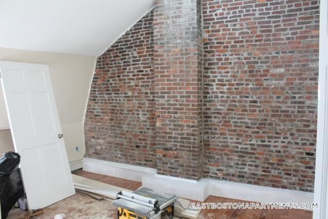 Building Photo - 82 Bremen St