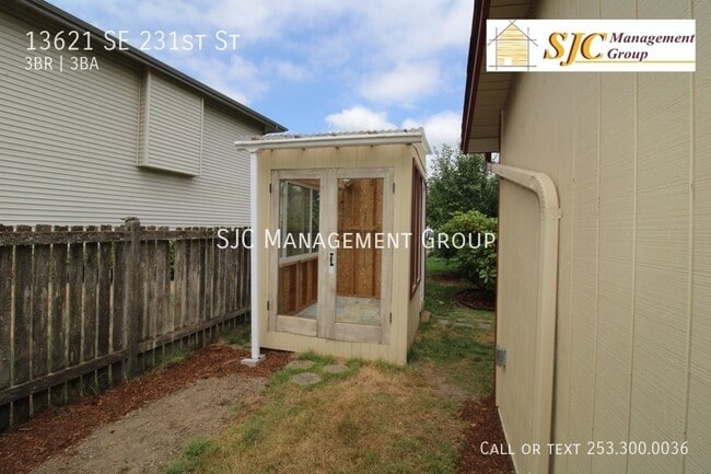 Building Photo - 13621 SE 231st St
