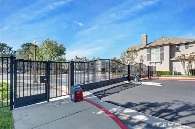 Building Photo - 12240 Chantrelle Dr