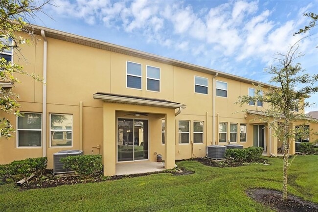 Building Photo - 9389 Tecumseh Dr
