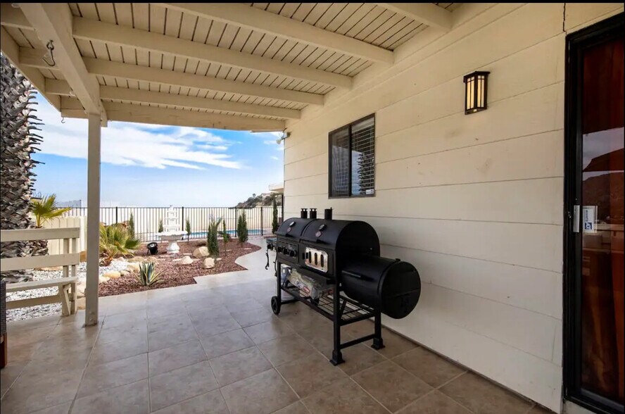 Building Photo - 7731 Arrowhead Dr