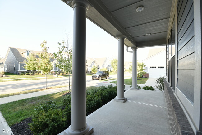 Building Photo - 1567 Jensen Dr