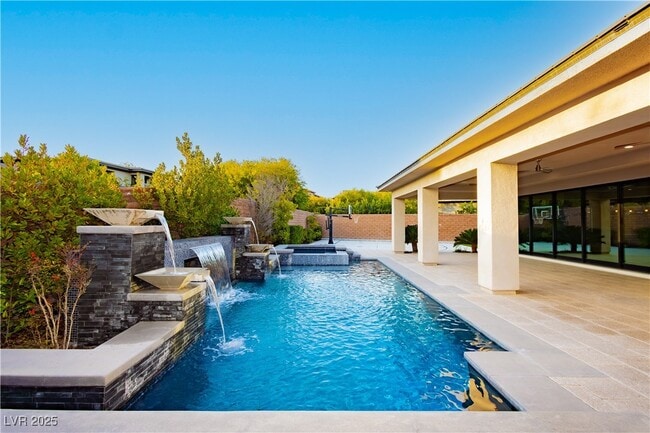 Building Photo - 94 Glade Hollow Dr