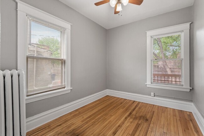 Building Photo - 211 Grotto St N