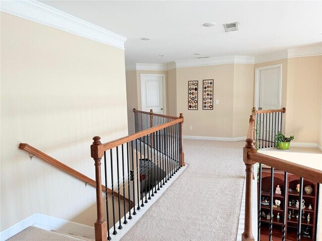 Building Photo - 4415 Highfield Dr