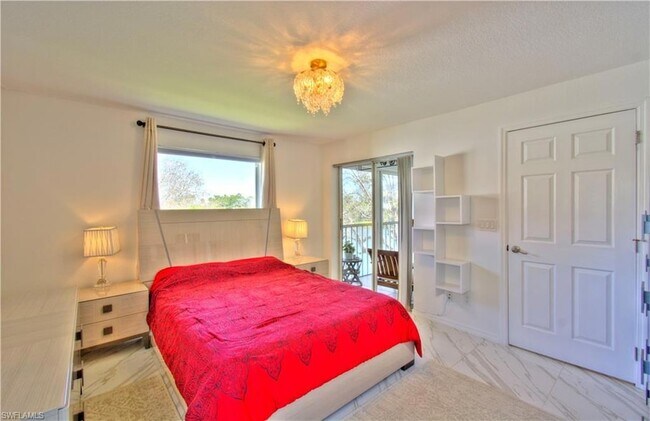 Building Photo - 9590 Victoria Ln