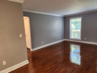 Building Photo - 750 Dalrymple Rd