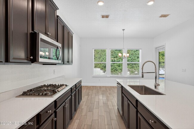 Building Photo - 215RENT Carina Trl