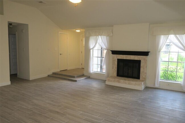 Building Photo - 12719 Ashford Brook Dr