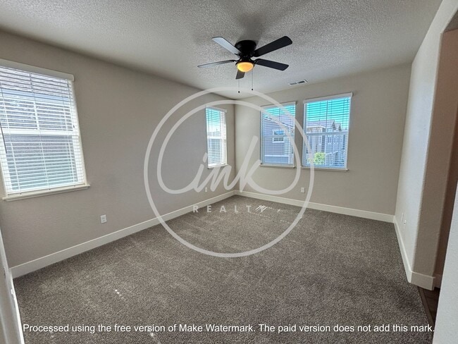 Building Photo - New Townhouses in Gardnerville For Rent