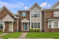 Building Photo - 518 S Lake Cir