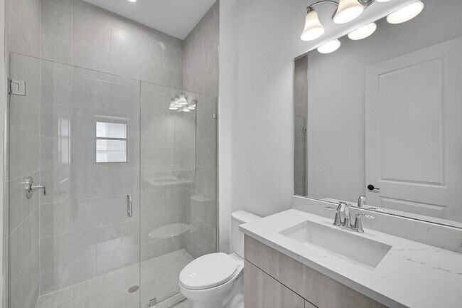Building Photo - 9520 St Germain Dr