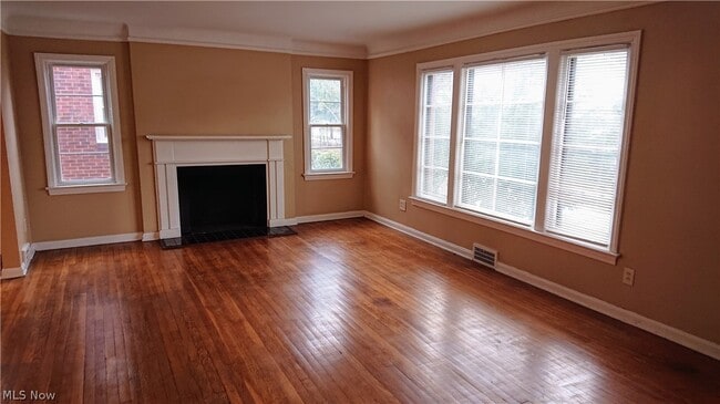 Building Photo - 1158 Castleton Rd