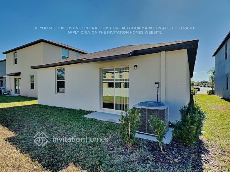 Building Photo - 2204 Jungle Dr