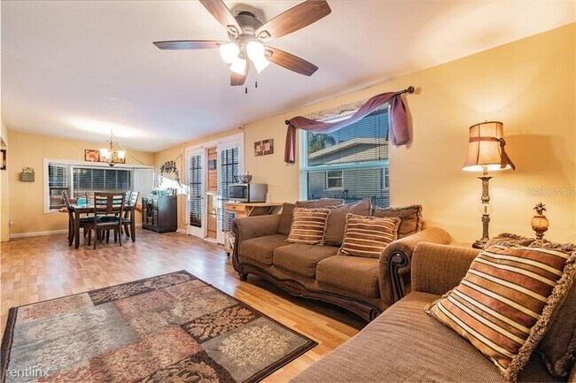 Building Photo - 4 br, 2 bath House - 3014 9th Avenue Dr E