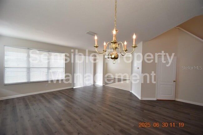 Building Photo - 11570 Misty Isle Ln