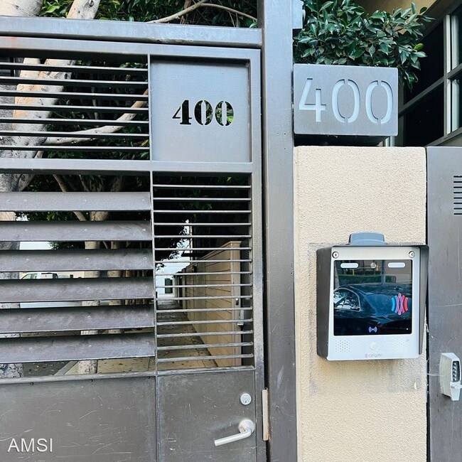 Building Photo - 2 br, 2 bath House - 400 Spear Street #220