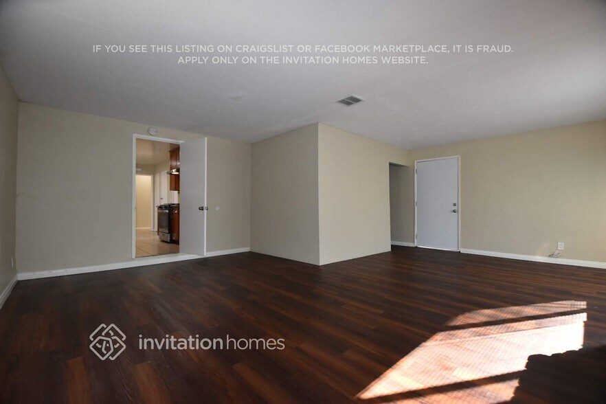 Building Photo - 16308 Bermuda St
