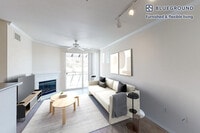 Building Photo - 1579 E Jefferson Wy