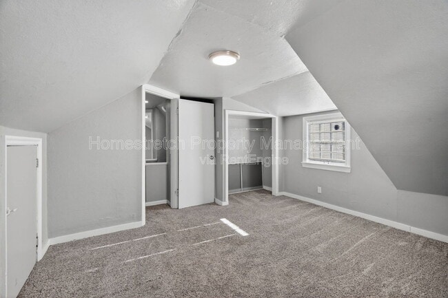 Building Photo - 1255 St Antoine St