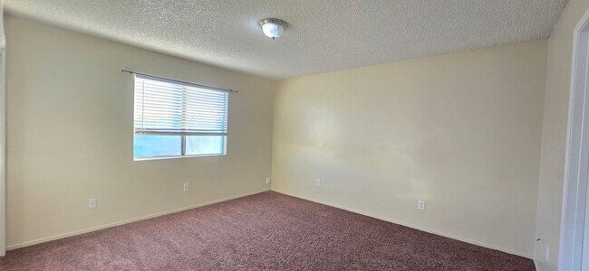 Building Photo - 800 Capehart Ct