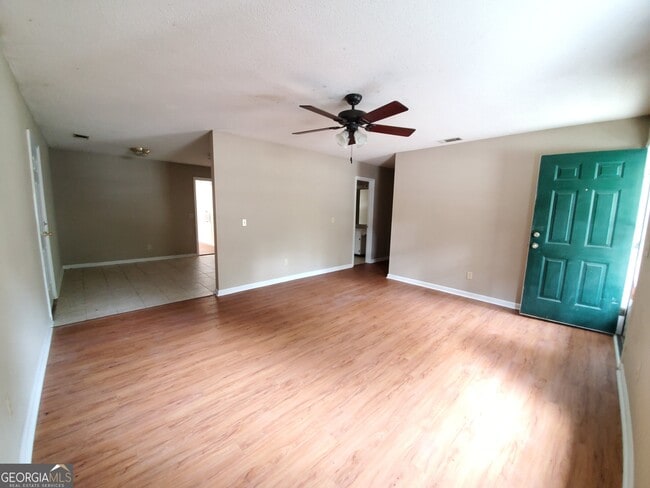 Building Photo - 403 Wendwood Ct