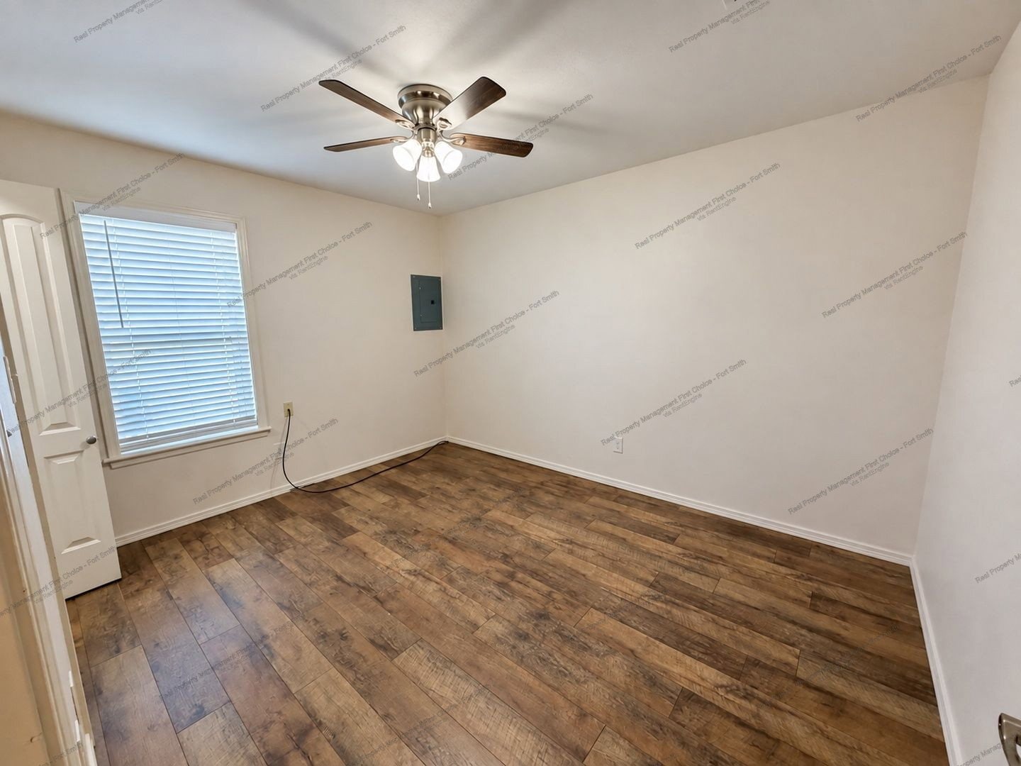 Building Photo - 1707 Brooken Hill Dr