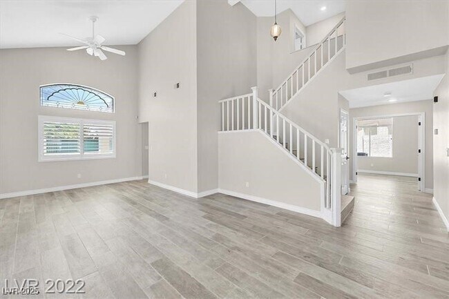 Building Photo - 9725 Hitching Rail Dr