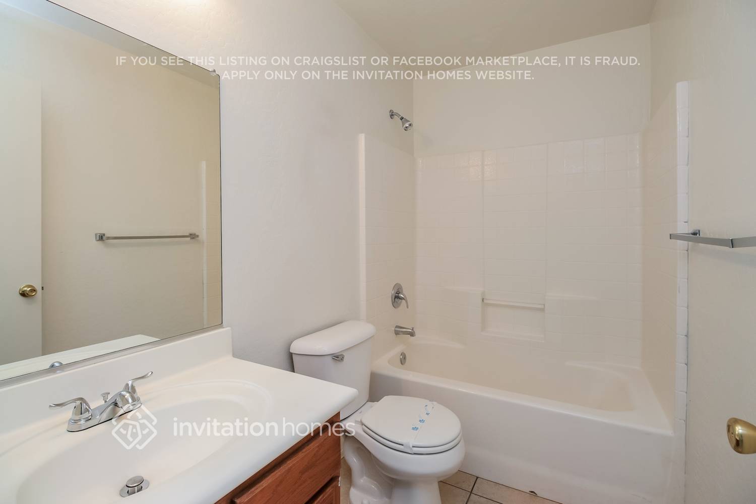 Building Photo - 3417 W Wayland Dr