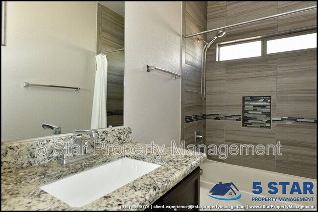 Building Photo - 4825 Mark Avizo