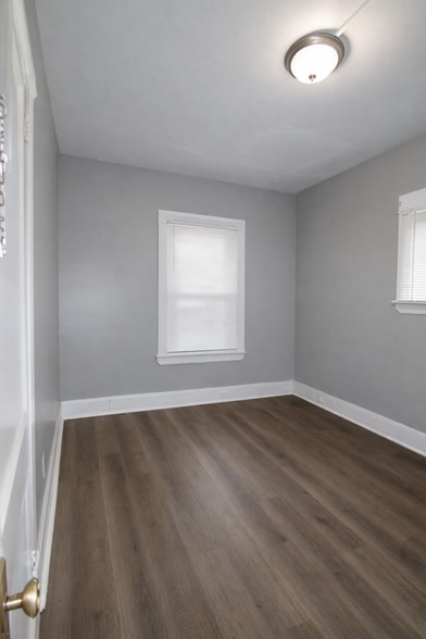 Building Photo - 10514 Mount Auburn Ave