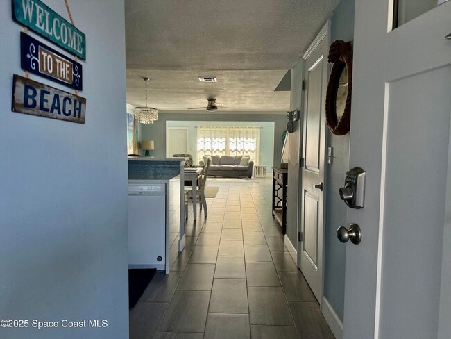 Building Photo - 189 Kings Way