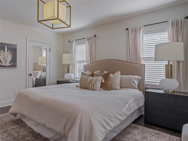 Building Photo - 212 Edgemere Ct