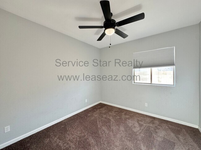 Building Photo - 13536 W Canyon Creek Dr