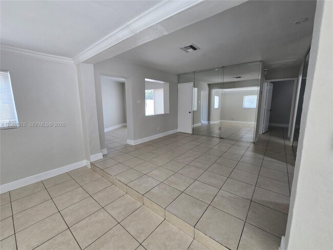 Building Photo - 2348 NW 15th St