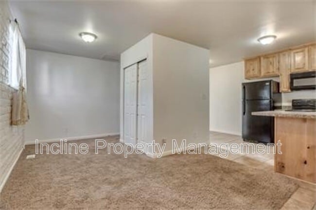Building Photo - 761 W 600 S